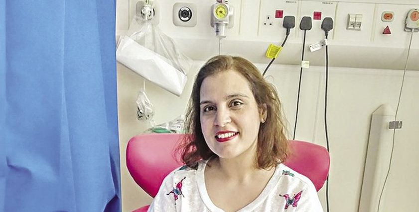 كارولين محاربة السرطان