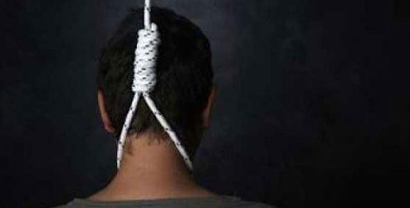 طفل سعودي ينتحر شنقا.. والسبب