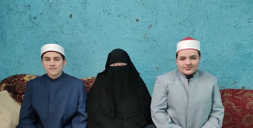 نجلاء وأبنائها