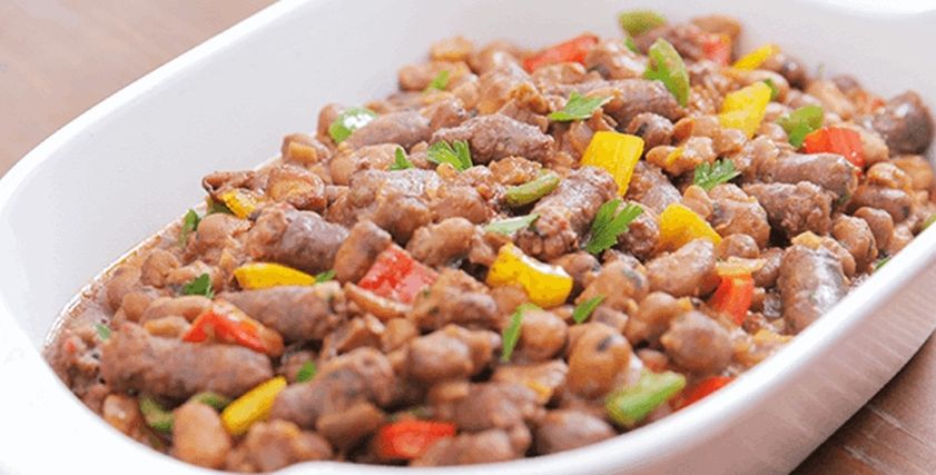 فول بالسجق