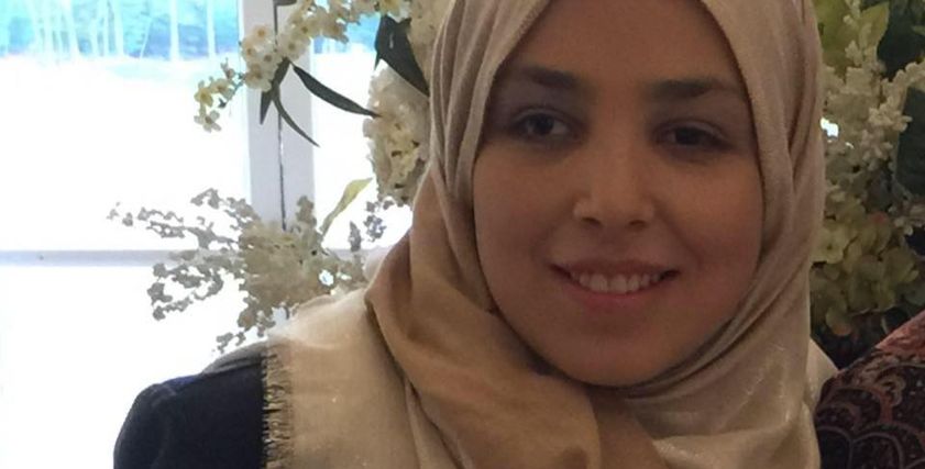 اللبنانية سارة منقارة