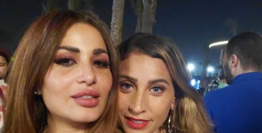 دينا الشربيني وزوجة أحمد الفيشاوي