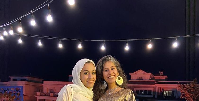 «نسمة وهبة» أصدقاء منذ الجامعة