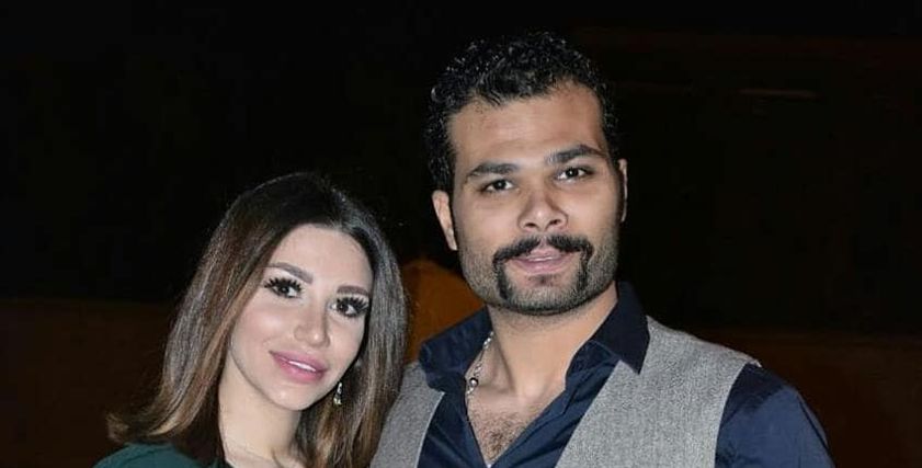  أحمد عبد الله وطليقته سارة نخلة