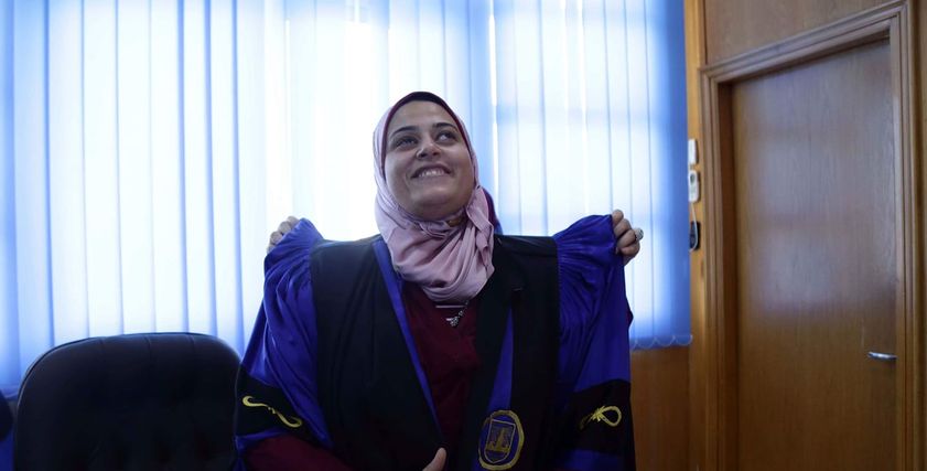 سلوى يوسف كفيفة تبحث عن متطوعين لتحضير الدكتوراة
