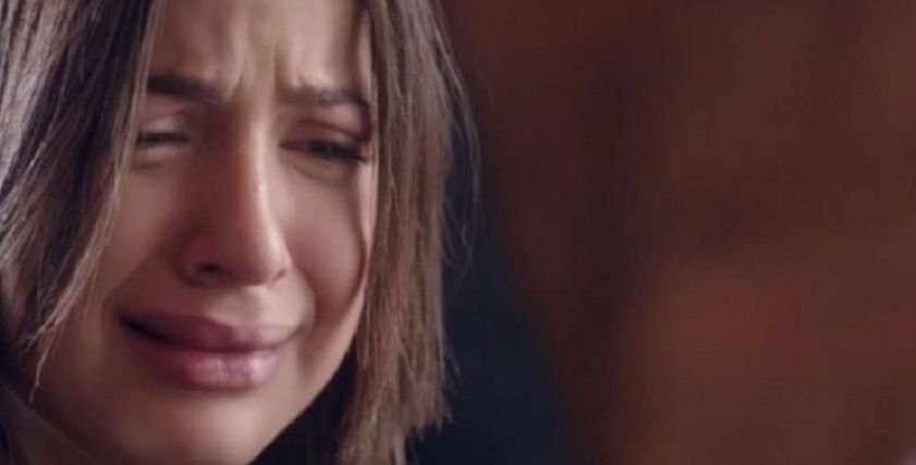 أوله حبس وآخره تهديد بالانتحار.. عيد ميلاد منى فاروق يختم عام حزين في حياتها