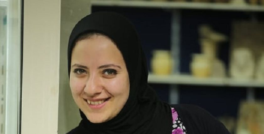 أمنية.. بطلة ومدربة الكاراتيه ومُدرسة لغة تركية وشيف حلويات