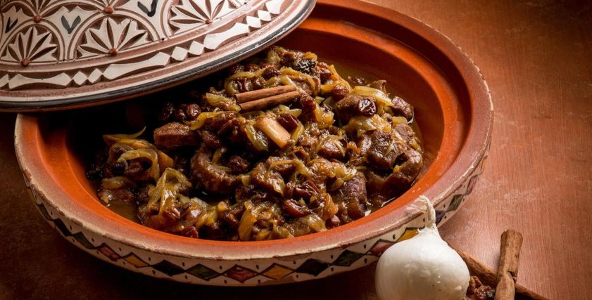 طاجن باللحم