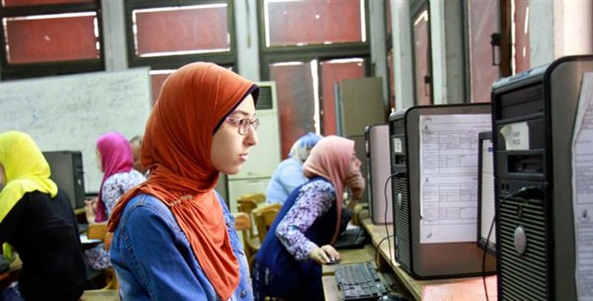 إجبار الأبناء على الالتحاق بكليات القمة