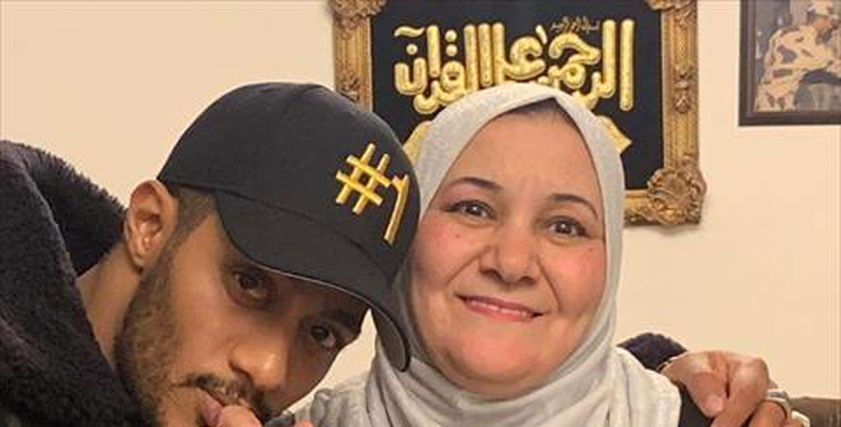 محمد رمضان ووالدته