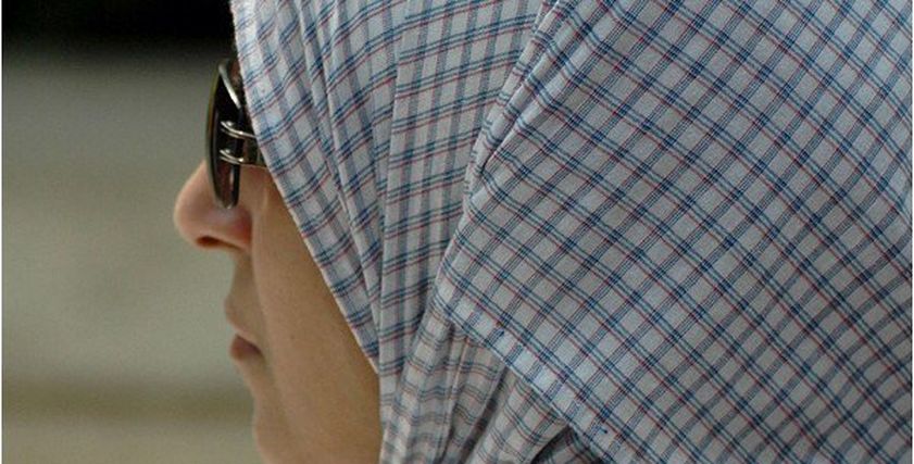بعد 19 عاما من الزواج.. «وفاء» تطلب «الخلع»: «مش بيفسحني»