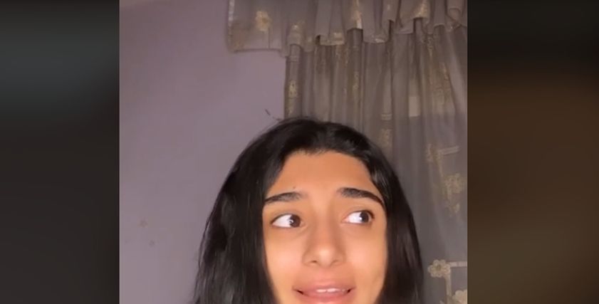 البلوجر منة الزهيري