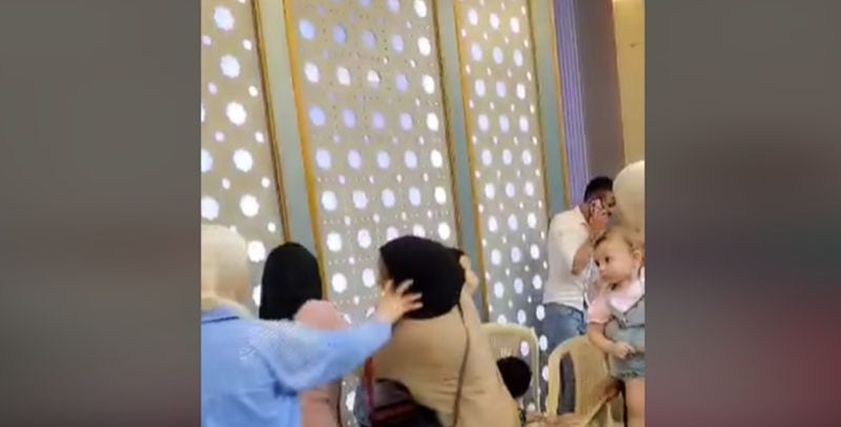 شجار عنيف بين أمهات في مدرسة لبنانية