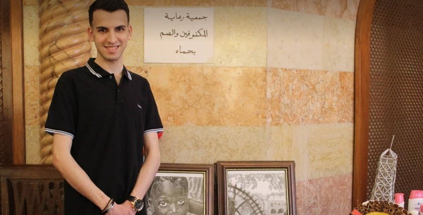 الشاب السوري عبيدة طربوش