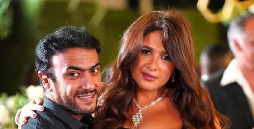 ياسمين عبد العزيز