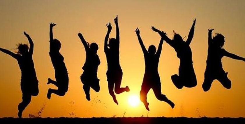 أصدقاء - أرشيفية