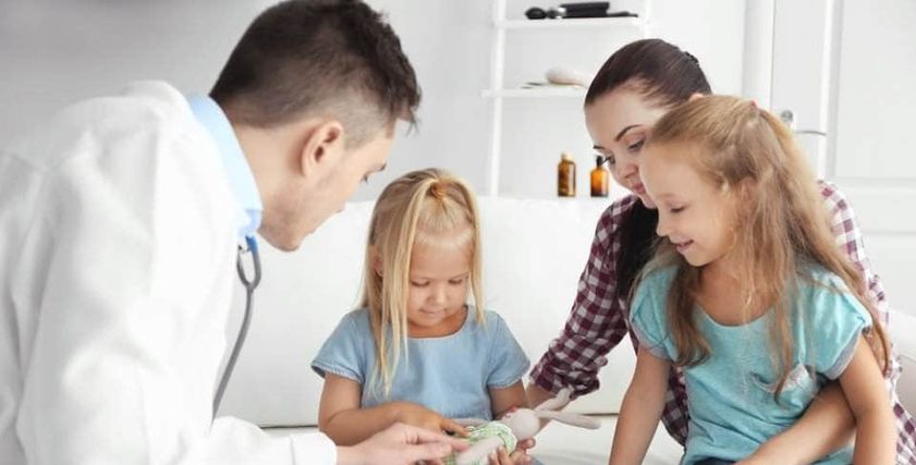 دخول الأطفال غرفة العمليات