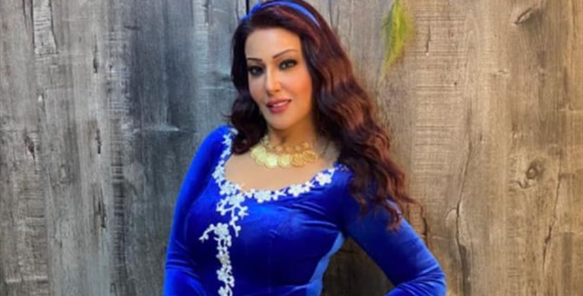 الفنانة سمية الخشاب