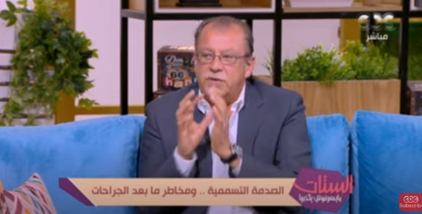 الدكتور محمد ممتاز.. أستاذ النساء والتوليد بطب القصر العيني