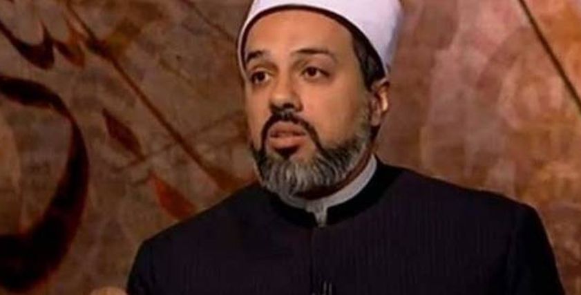 الشيخ أحمد ممدوح أمين الفتوى بدار اللإفتاء