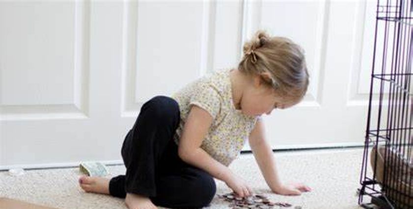 الإسعافات الأولية لبلع الطفل عملة معدنية
