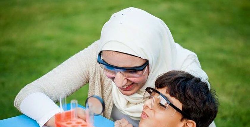 سارة سيف