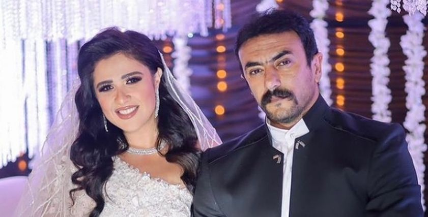 ياسمين عبد العزيز وأحمد العوضي
