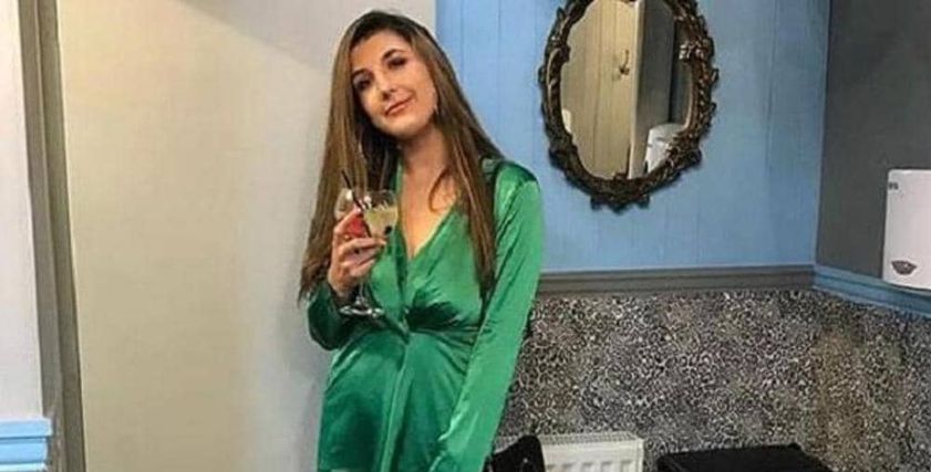 الفتاة البريطانية جيسيكا كاين