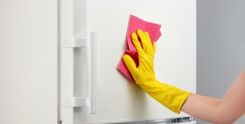 تنظيف الثلاجة