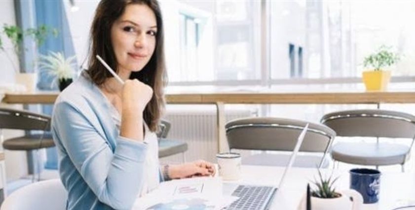 حكم عمل المرأة دون إذن زوجها