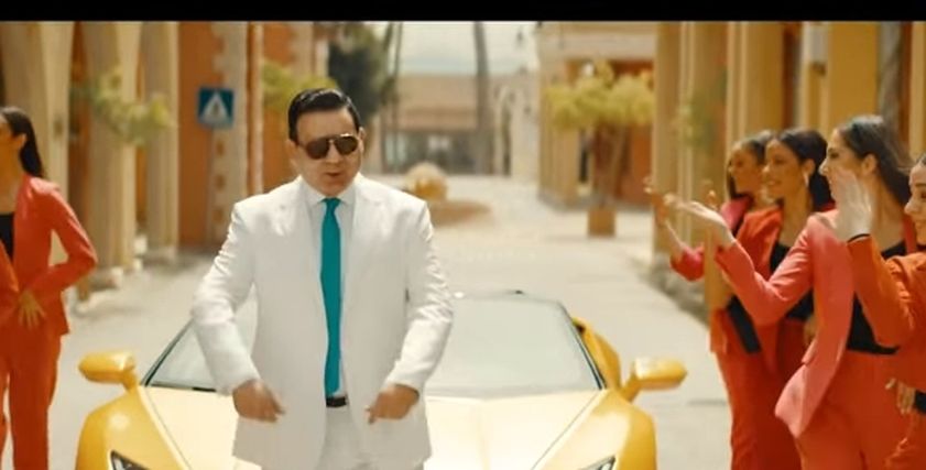 إعلان مدحت شلبي