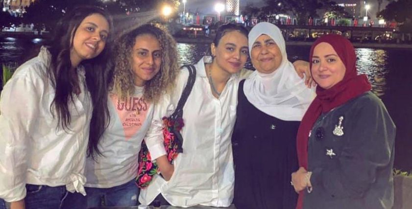 الفتيات