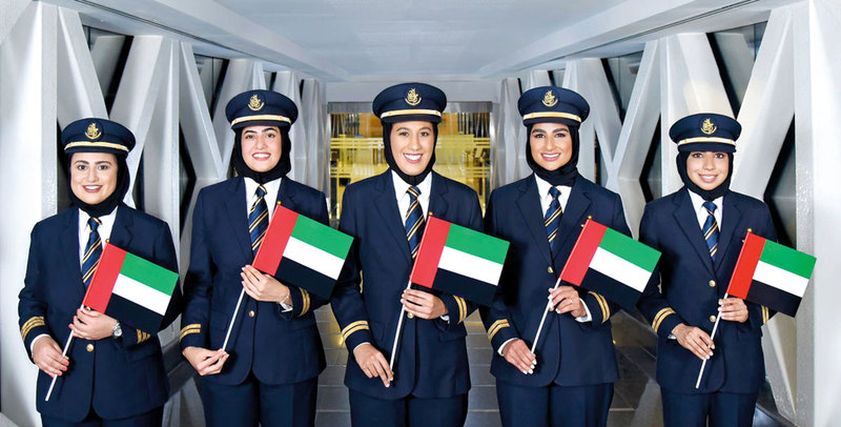 الفتيات الخمس
