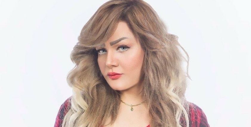 المذيعة شيماء جمال