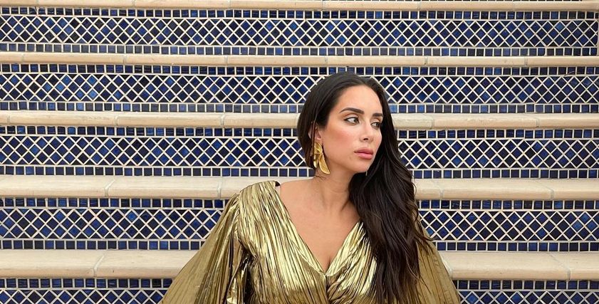 بسنت شوقي تتألق في جلسة تصوير جديدة بروح فرعونية