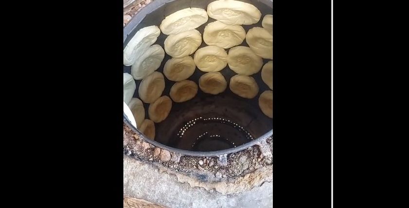 عيش أوزباكستاني في القاهرة