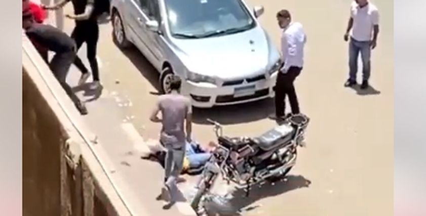 طالبة آداب المنصورة