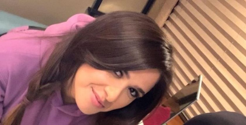 بعد خضوعها لعملية جراحية.. 16 صورة رومانسية تجمع ياسمين عبدالعزيز وأحمد العوضي
