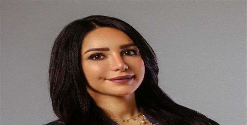 إنجي علاء
