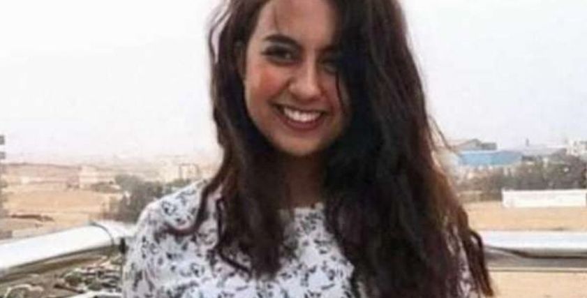حبيبة «فتاة الفستان»