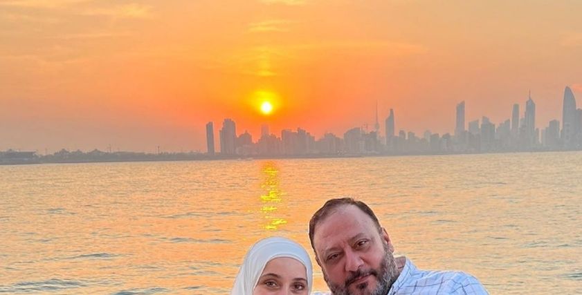 خالد مقداد وزوجته