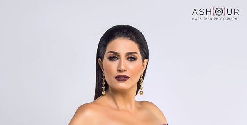 وفاء عامر