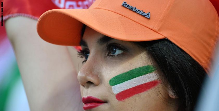 الحكومة الإيرانية تسمح للإيرانيات بحضور مباريات كرة القدم