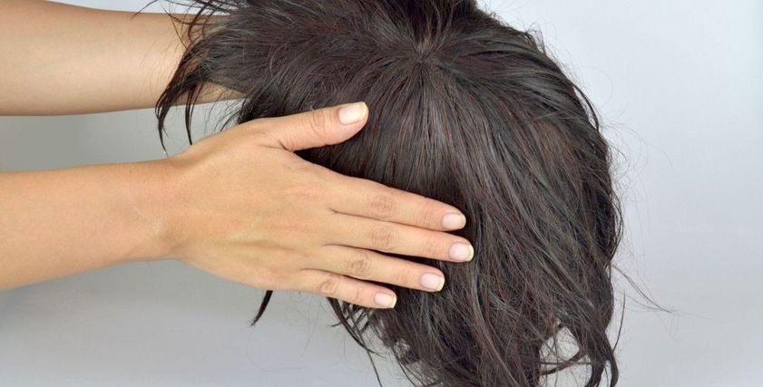 الافتاء توضح حكم الشرع في استبدال الحجاب بـ 