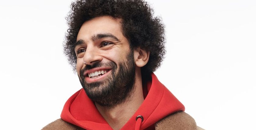 شاهد ماذا فعل محمد صلاح لسناء منصور في أحد مولات دبي