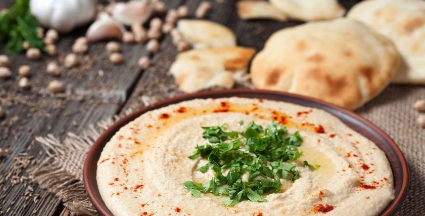 سلطة الطحينة
