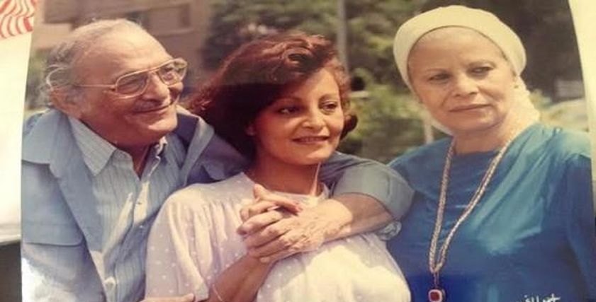 عبدالمنعم مدبولي وزوجته وابنته