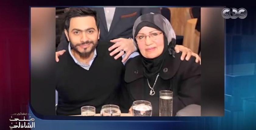 تامر حسني ووالدته