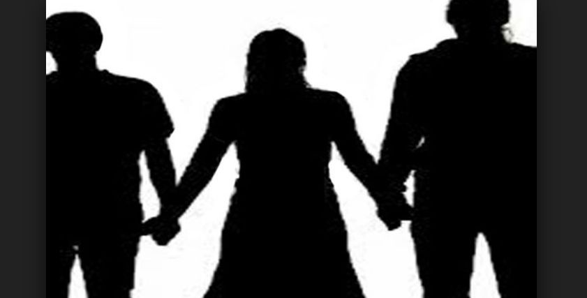 إمرأة متزوجة من رجلين