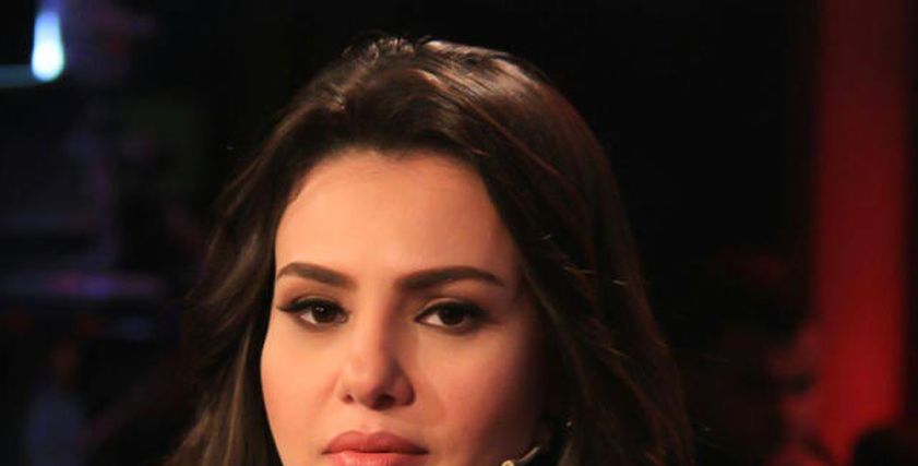 دينا فؤاد